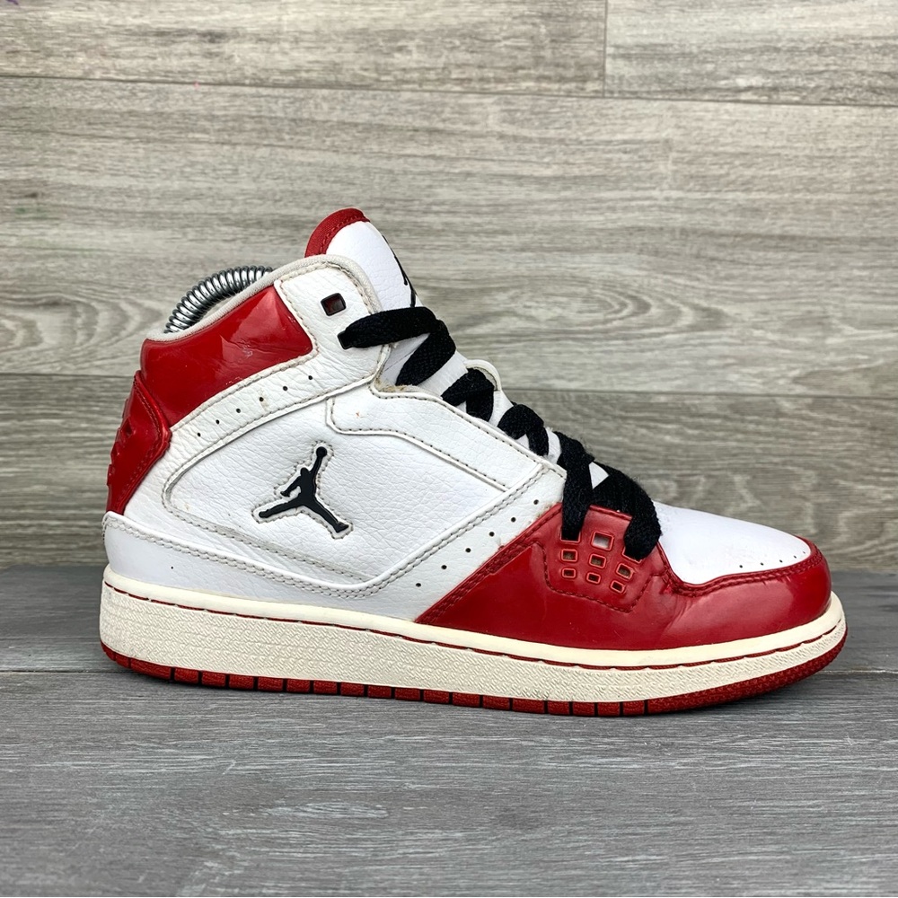 Boys/Girls/Youth Air Jordan 1 Mid Athletic leather Shoes Red White size 4Y